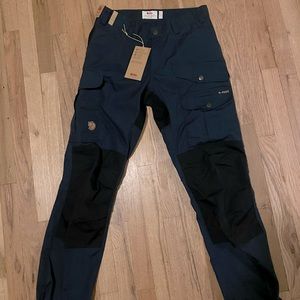 Vidda Pro Ventilated Trousers M Reg Mountain Navy Blue-Black 30-31" US